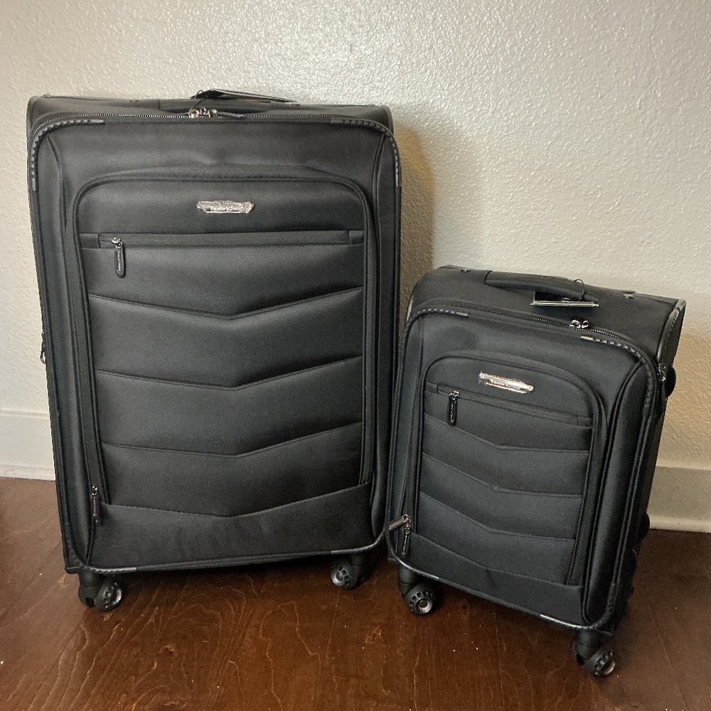 BRAND NEW Black Spinner Luggage Set | Lightweight Rolling w/ Organized Interior
